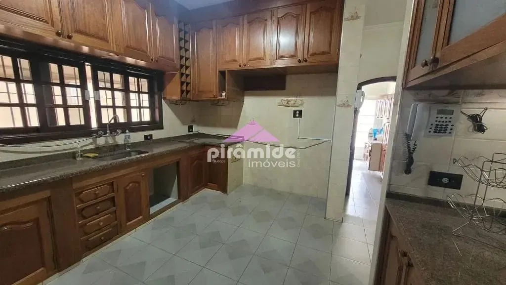 Casa, 4 quartos, 310 m² - Foto 48