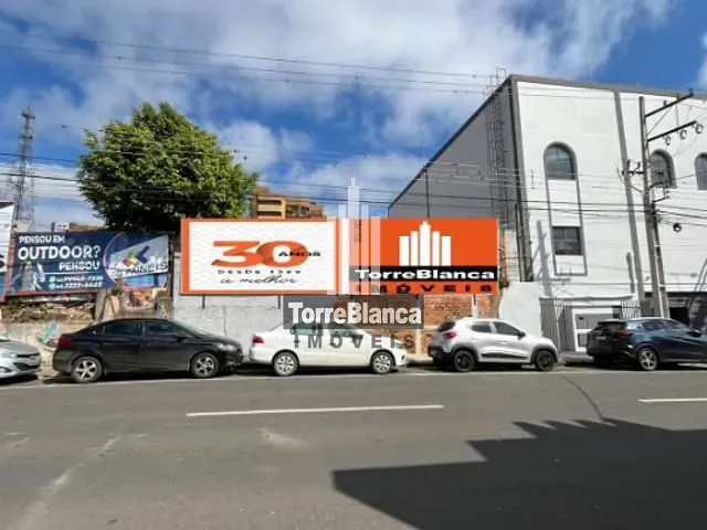 Casa à venda, no bairro Centro em Ponta Grossa