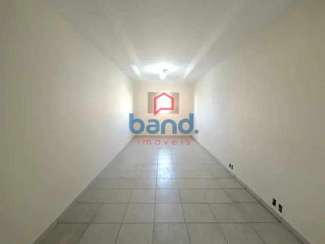 Casa 4 quartos e 3 banheiros, para alugar, no bairro Centro em Porto Feliz