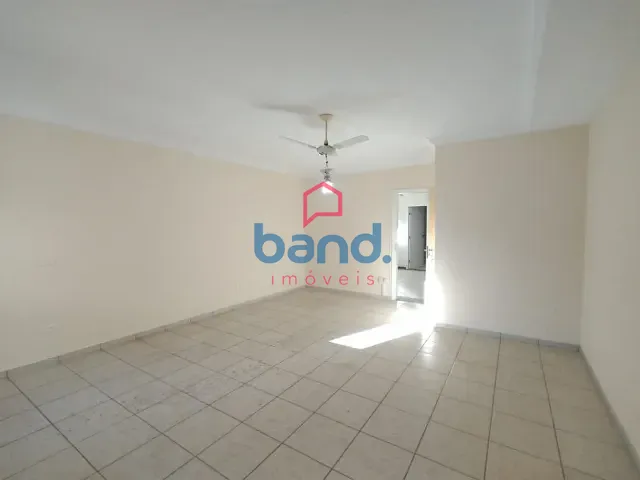 Casa 4 quartos e 3 banheiros, para alugar, no bairro Centro em Porto Feliz
