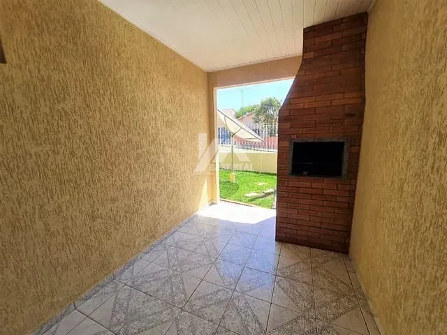 Casa com 288m² 3 quartos e 2 banheiros, à venda, no bairro Contorno em Ponta Grossa