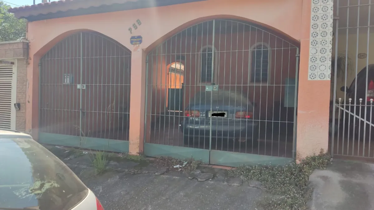Casa para venda em Vila Santa Catarina com 2 quartos, 137m²
