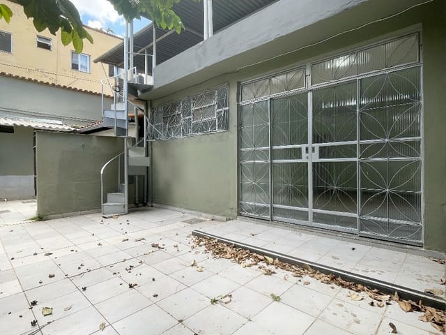 Foto do Casa - Casa linear para locação com 3 quartos, 2 banheiros e 3 vagas, Planalto, Belo Horizonte, MG | Deltalar Imóveis