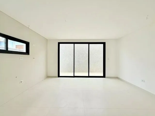 Casa com 176m² 3 quartos e 3 banheiros, à venda, no bairro Santa Felicidade em Curitiba