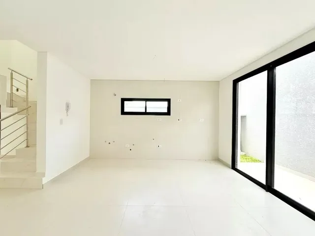 Casa com 176m² 3 quartos e 3 banheiros, à venda, no bairro Santa Felicidade em Curitiba