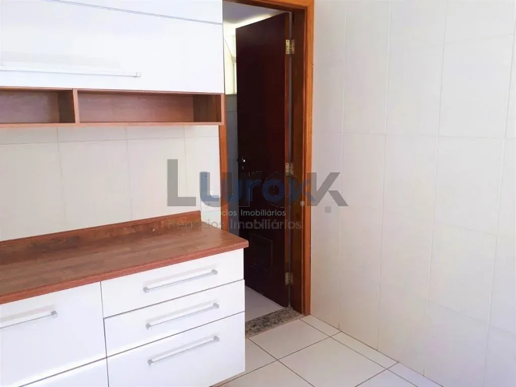 Casa, 4 quartos, 279 m² - Foto 10