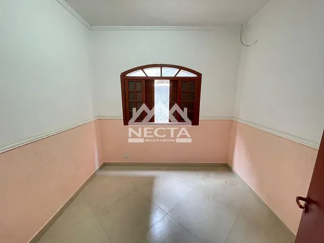 Casa com 280m² 3 quartos e 2 banheiros, à venda, no bairro Travessão em Caraguatatuba