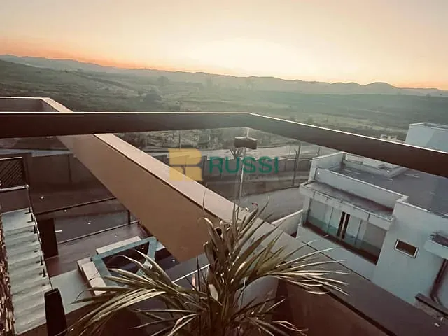 Casa com 480m² 4 quartos e 5 banheiros, à venda, no bairro Condomínio Residencial Jaguary em São José dos Campos