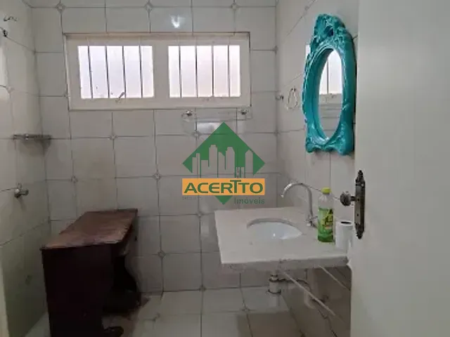 Casa com 440m² 3 quartos e 3 banheiros, à venda, no bairro Centro em Araçatuba