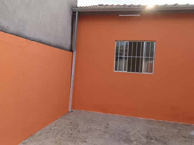 Casa com 150m² 2 quartos e 1 banheiro, à venda, no bairro Residencial e Comercial Laerte Asumpção em Pindamonhangaba