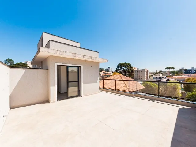Casa com 125m² 3 quartos e 4 banheiros, à venda, no bairro Bacacheri em Curitiba