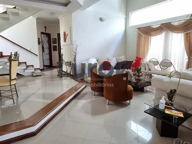 Casa com 330m² 3 quartos e 4 banheiros, à venda, no bairro Jardim Alto da Colina em Valinhos