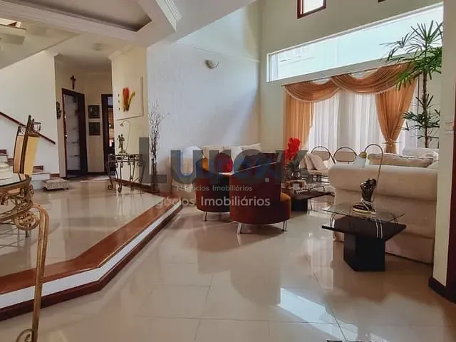 Casa com 330m² 3 quartos e 4 banheiros, à venda, no bairro Jardim Alto da Colina em Valinhos