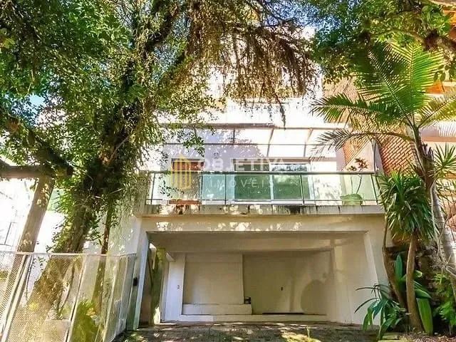 Casa com 230m² 3 quartos e 3 banheiros, à venda, no bairro Cavalhada em Porto Alegre