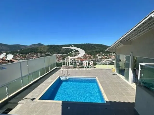 Casa com 1644m² 4 quartos e 5 banheiros, à venda, no bairro Piratininga em Niterói