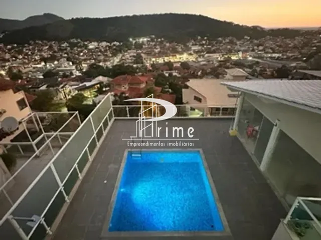 Casa com 1644m² 4 quartos e 5 banheiros, à venda, no bairro Piratininga em Niterói