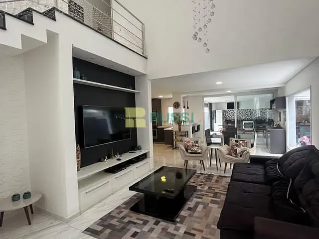 Casa 3 quartos e 5 banheiros, à venda, no bairro Condomínio Terras do Vale em Caçapava