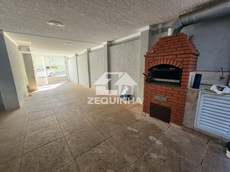 Casa, 3 quartos, 180 m² - Foto 2
