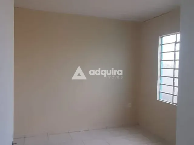 Casa com 250m² 2 quartos e 1 banheiro, à venda, no bairro Jardim Carvalho em Ponta Grossa