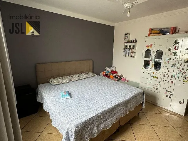 Casa com 383m² 2 quartos e 2 banheiros, à venda, no bairro Chácaras Germana em Caçapava