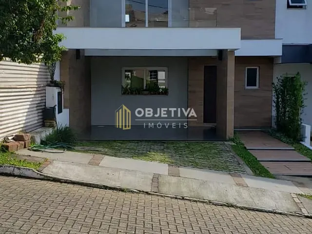 Casa 3 quartos e 2 banheiros, à venda, no bairro Vila Nova em Porto Alegre