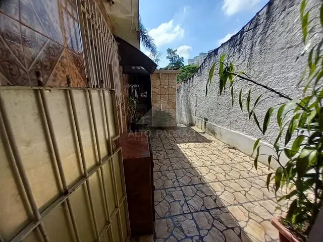 Casa com 413m² 4 quartos e 3 banheiros, à venda, no bairro Jardim Mauá em Mauá