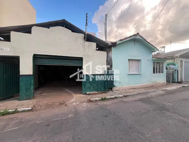 Casa 4 quartos e 1 banheiro, à venda, no bairro Centro em Andradas