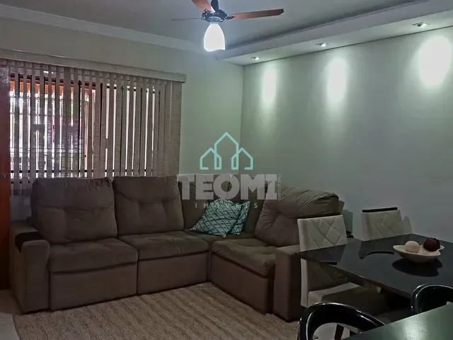 Casa com 137m² 2 quartos e 2 banheiros, à venda, no bairro Jardim Ana Emilia em Taubaté