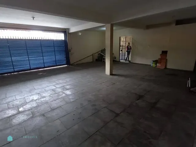 Casa com 200m² 2 quartos e 1 banheiro, à venda, no bairro Vila Yara em São Paulo