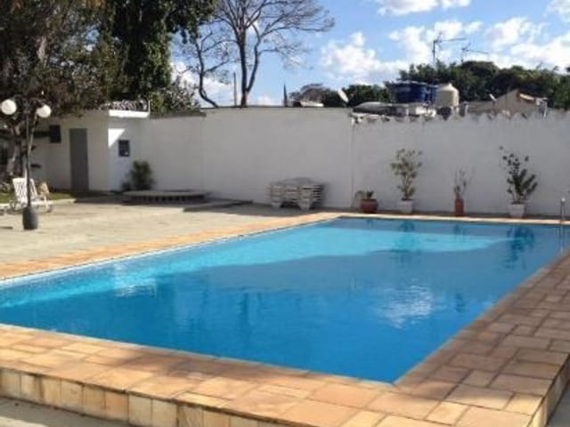 Foto do Casa - Casa com 3 dormitórios para alugar, 220 m² por R$ 2.500,00/mês - Jardim Satélite - São José dos Campos/SP | INDEPENDENCE NEGOCIOS IMOBILIARIOS LTDA