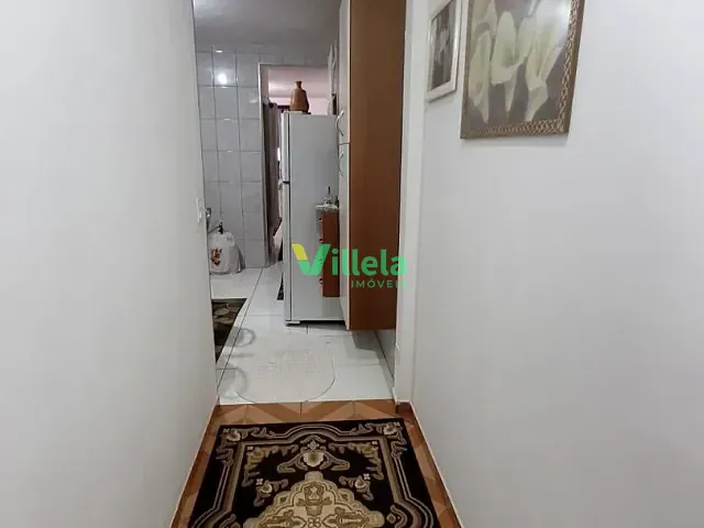 Casa 2 quartos e 1 banheiro, à venda, no bairro Jardim Itaquá em Itaquaquecetuba
