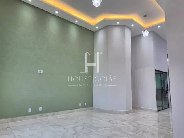 Casa com 360m² 4 quartos e 4 banheiros, à venda, no bairro Vila Brasília em Aparecida de Goiânia