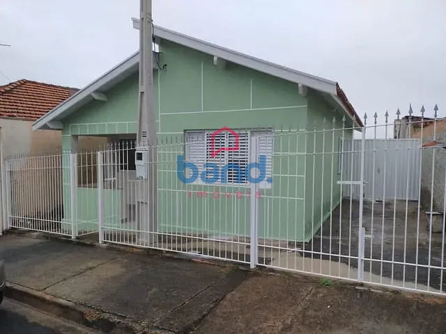 Casa 2 quartos e 1 banheiro, para alugar, no bairro Centro em Porto Feliz
