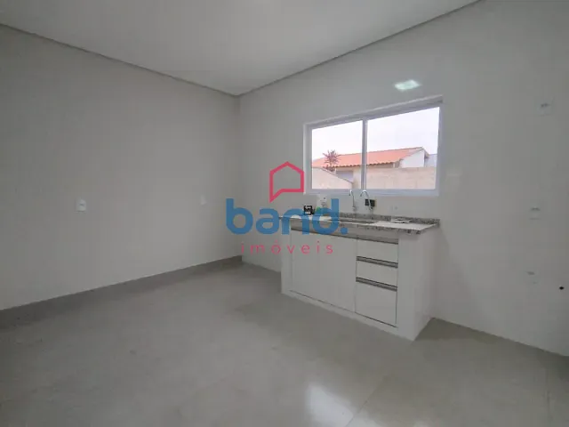 Casa 2 quartos e 1 banheiro, para alugar, no bairro Centro em Porto Feliz