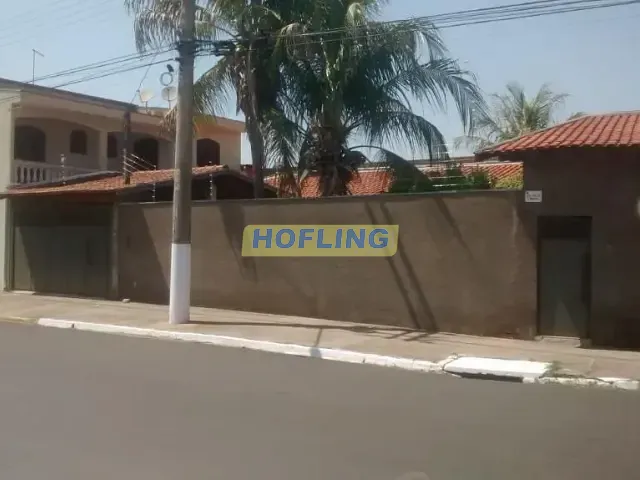Casa com 286m² 3 quartos e 4 banheiros, à venda, no bairro Parque das Indústrias em Rio Claro