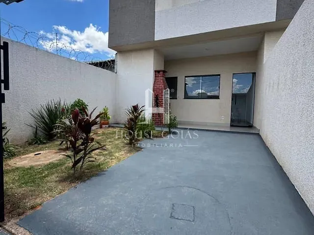 Casa 2 quartos e 2 banheiros, à venda, no bairro Residencial Santa Fé em Goiânia