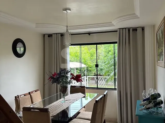 Casa com 372m² 3 quartos e 2 banheiros, à venda, no bairro Centro em Chapecó