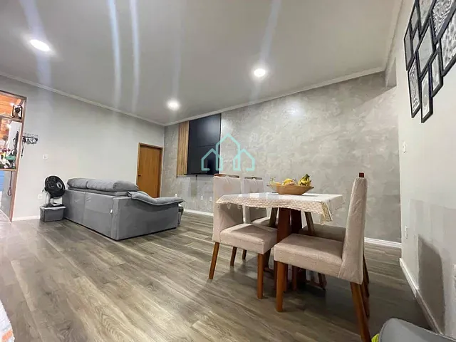 Casa com 125m² 2 quartos e 1 banheiro, à venda, no bairro Parque Aeroporto em Taubaté