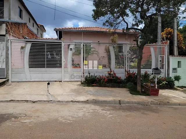 Casa com 250m² 2 quartos e 1 banheiro, à venda, no bairro Jardim Cidade Nova (Nova Veneza) em Sumaré
