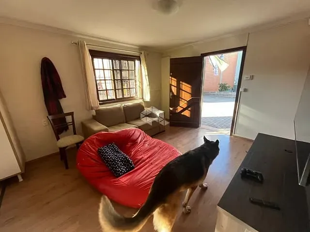 Casa 4 quartos e 2 banheiros, à venda, no bairro Desvio Rizzo em Caxias do Sul