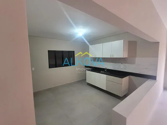 Casa com 250m² 2 quartos e 2 banheiros, à venda, no bairro Jardim Satélite em São José dos Campos