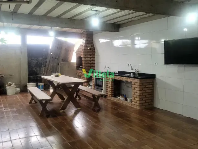 Casa 3 quartos e 1 banheiro, à venda, no bairro Jardim Pinheirinho em Itaquaquecetuba