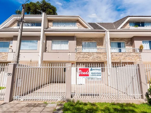 Casa com 112m² 3 quartos e 3 banheiros, à venda, no bairro Santa Felicidade em Curitiba