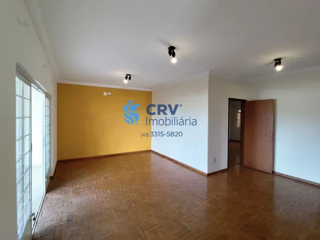 Casa com 505m² 7 quartos e 5 banheiros, à venda, no bairro Itamarati em Londrina