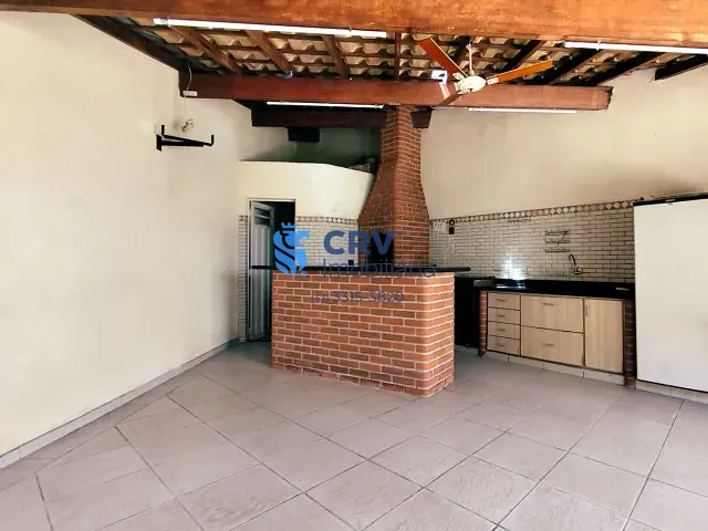 Casa com 505m² 7 quartos e 5 banheiros, à venda, no bairro Itamarati em Londrina
