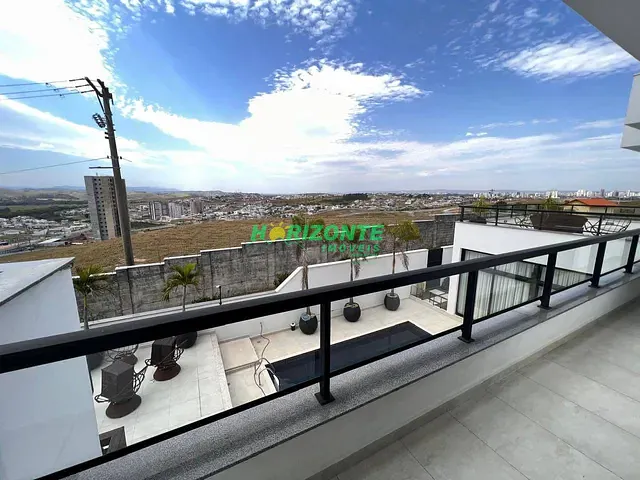 Casa com 484m² 4 quartos e 4 banheiros, à venda, no bairro Urbanova em São José dos Campos