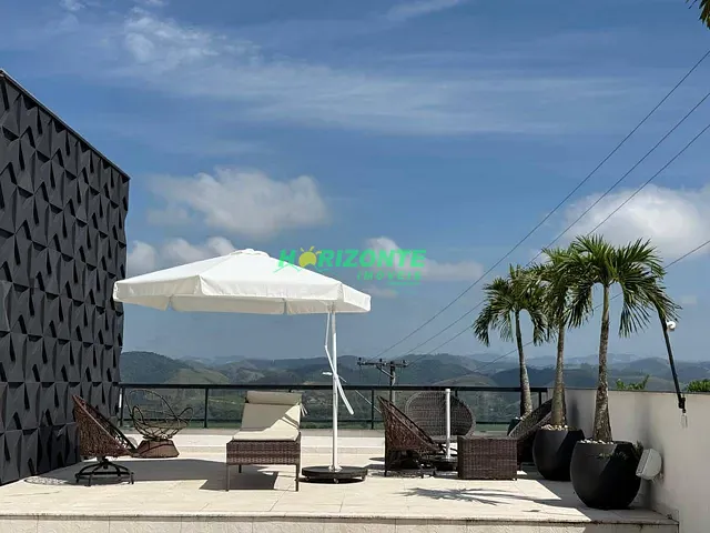 Casa com 485m² 4 quartos e 4 banheiros, à venda, no bairro Urbanova em São José dos Campos