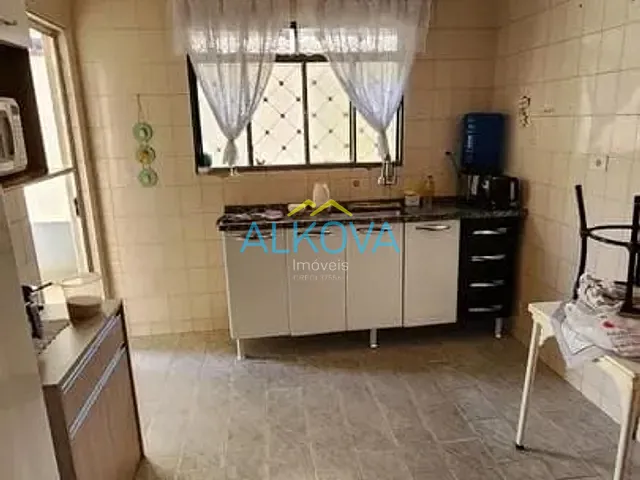 Casa com 125m² 2 quartos e 2 banheiros, à venda, no bairro Vila Tesouro em São José dos Campos