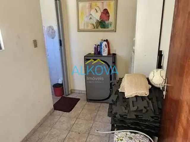 Casa com 125m² 2 quartos e 2 banheiros, à venda, no bairro Vila Tesouro em São José dos Campos