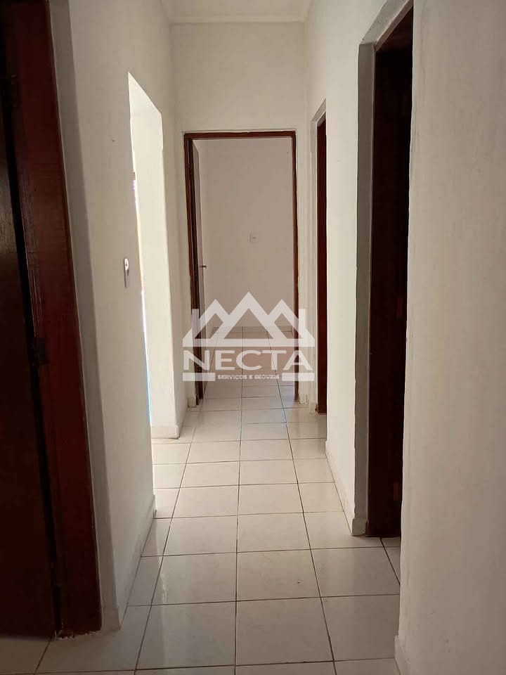 Casa, 6 quartos, 219 m² - Foto 10